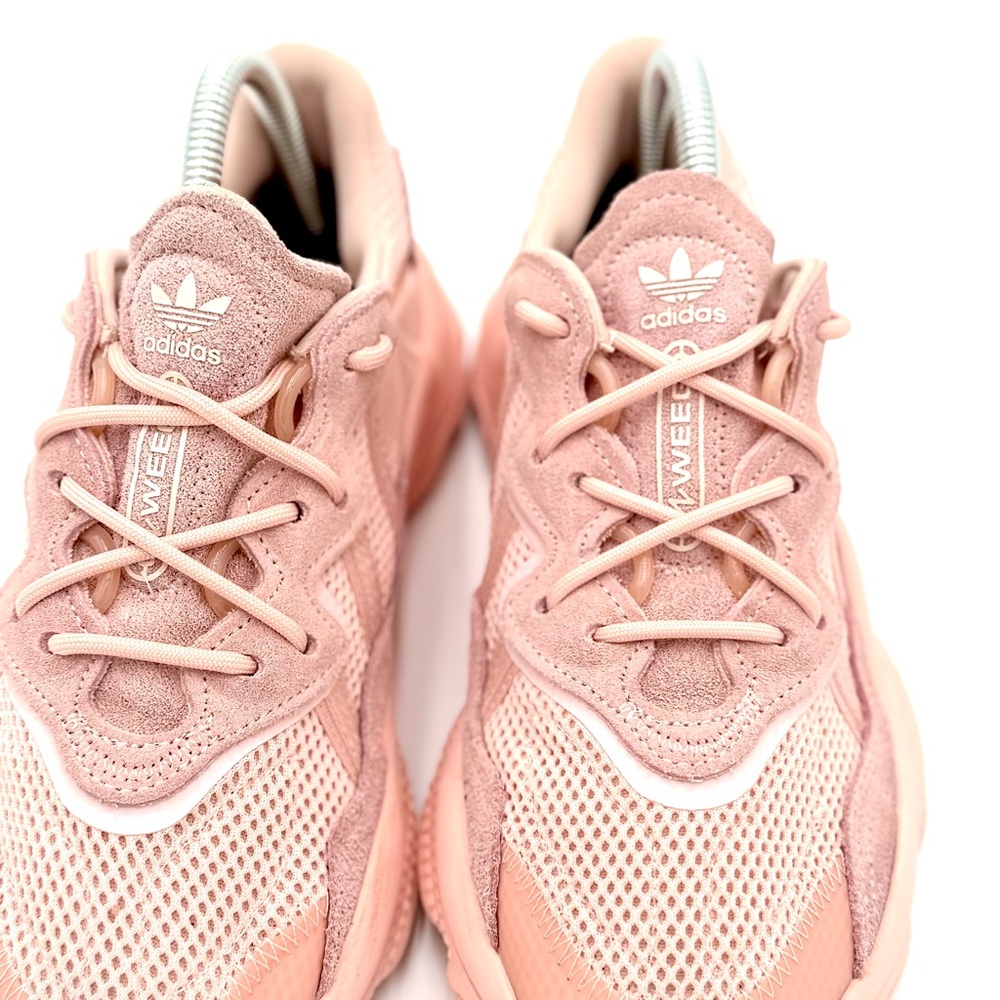 ADIDAS Ozweego Shoes Women's Vapor‎ Pink Hq6682 Size 7 US
Barely Used like new - Picture 5 of 15
